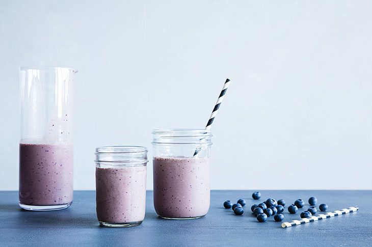 Healthy recipe for a super berry smoothie