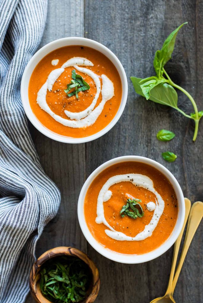 vegan-tomato-soup_healthynibblesbits