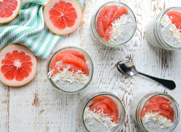 Healthy recipe for chia seed pudding with grapefruit.