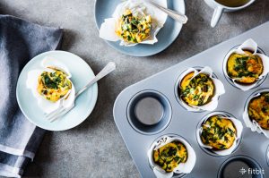 Healthy recipe for mini frittata stuffed with spinach and kale.