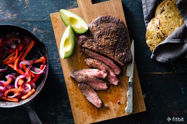 Healthy recipe for 5-ingredient steak fajitas